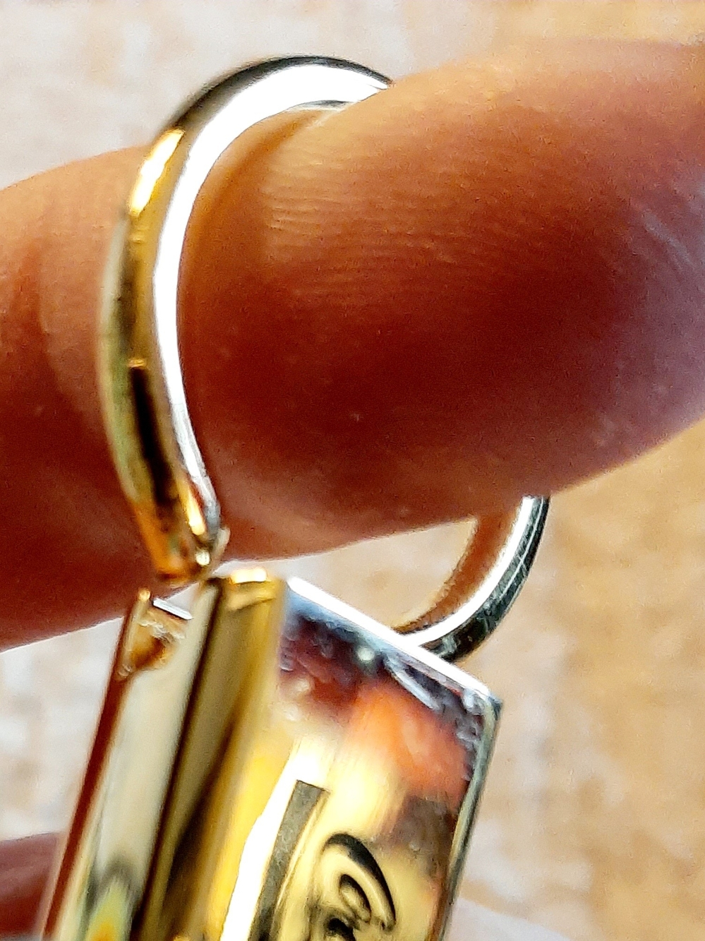 Coca Cola Gold-tone Keychain Split Ring Accessory - Picture 7 of 8